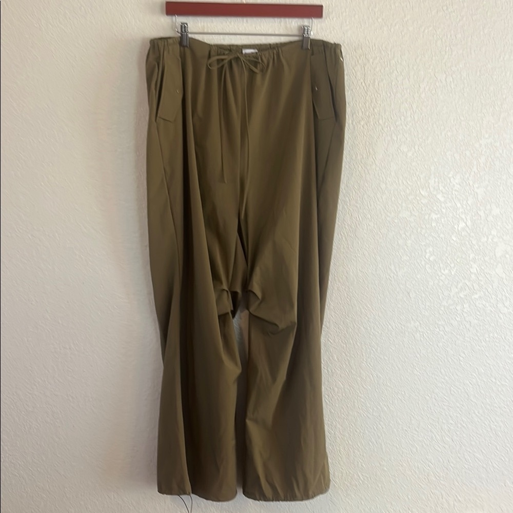 Princess Polly Olive Jogger Track Parachute Pants Size 12